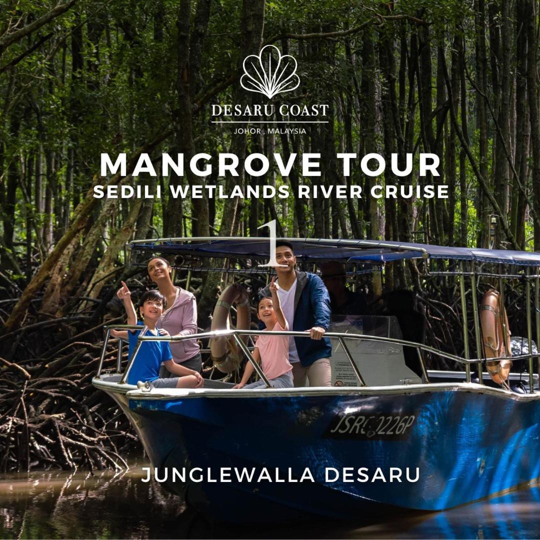 Desaru 16Pax Family With Private Mini Pool & Jacuzzi Villa Kota Tinggi Bagian luar foto