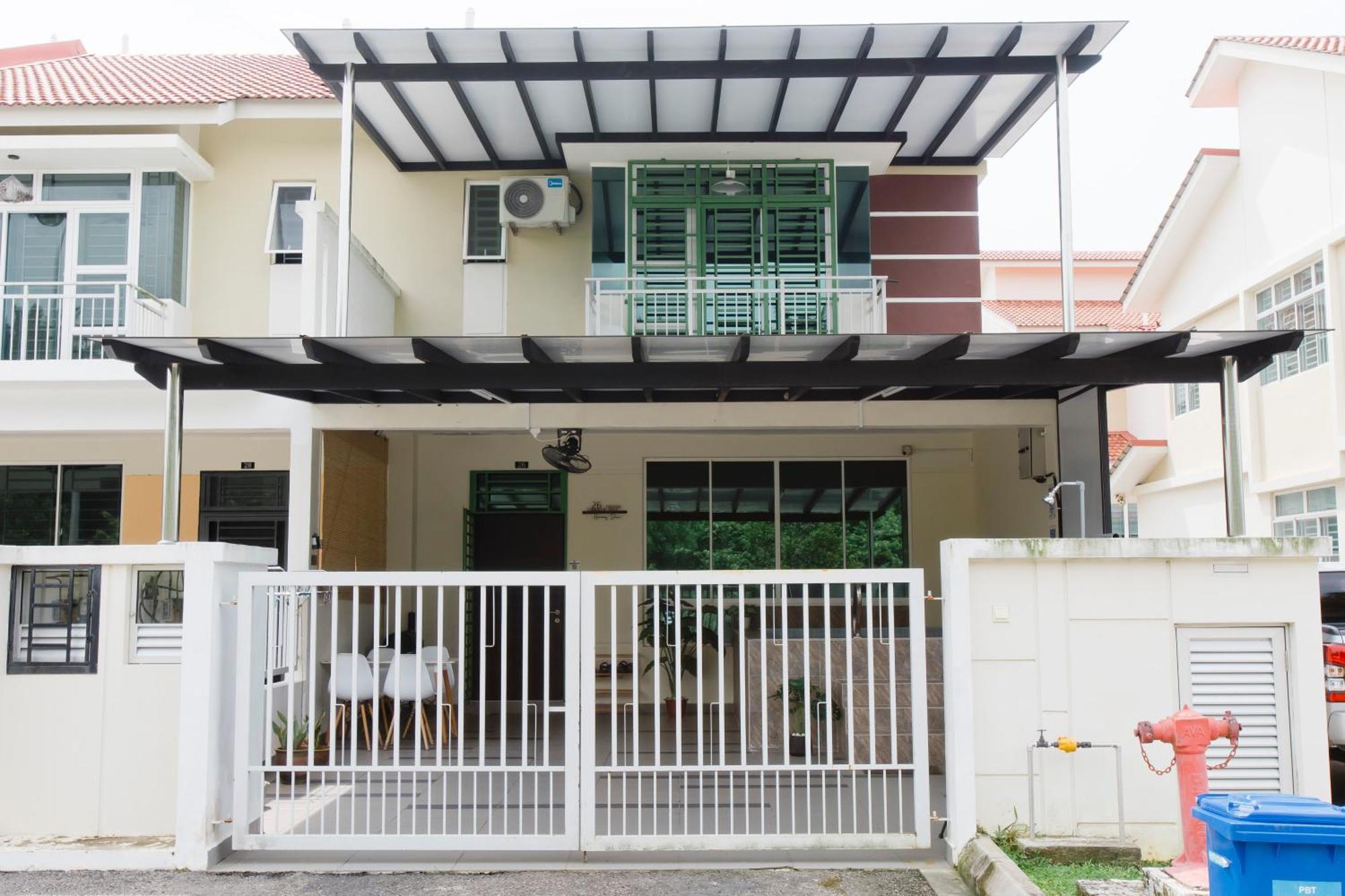 Desaru 16Pax Family With Private Mini Pool & Jacuzzi Villa Kota Tinggi Bagian luar foto