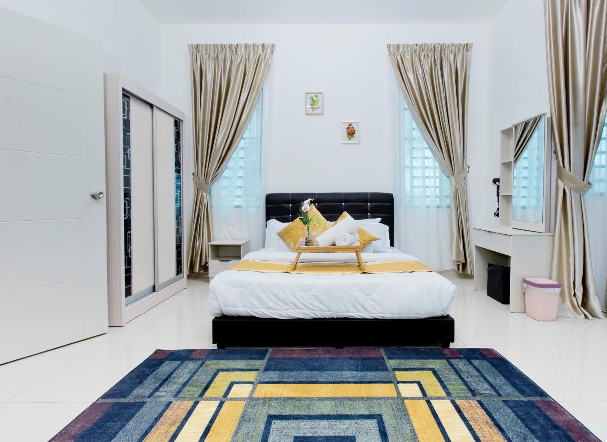 Desaru 16Pax Family With Private Mini Pool & Jacuzzi Villa Kota Tinggi Bagian luar foto